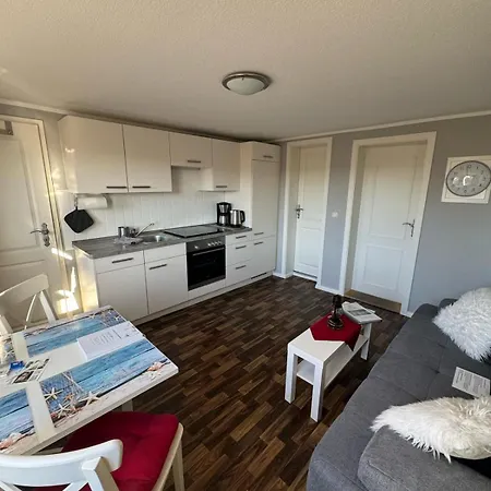 Wohlfuehl-orte24 Am Hafen In Schaprode, Ruegen Schaprode